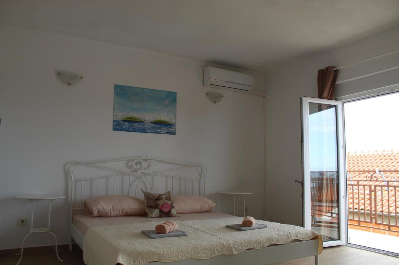 Nikola Leko Guest House Hvar Town Exteriör bild